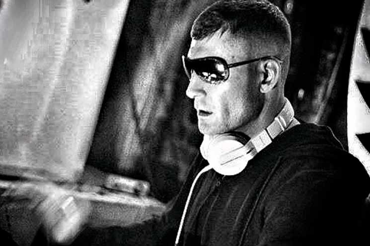 ALEX SEVEREN